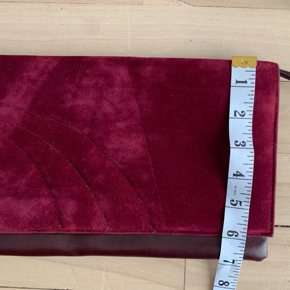 VINTAGE - Burgundy Velvet & Leather Envelope Shoulder Bag - Picture 6 of 9